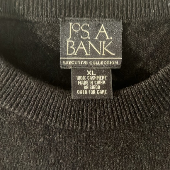 His A Banks men’s crew neck cashmere sweater- new no tags - Picture 2 of 5